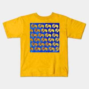 Golden elephant pattern with love ecopop Kids T-Shirt